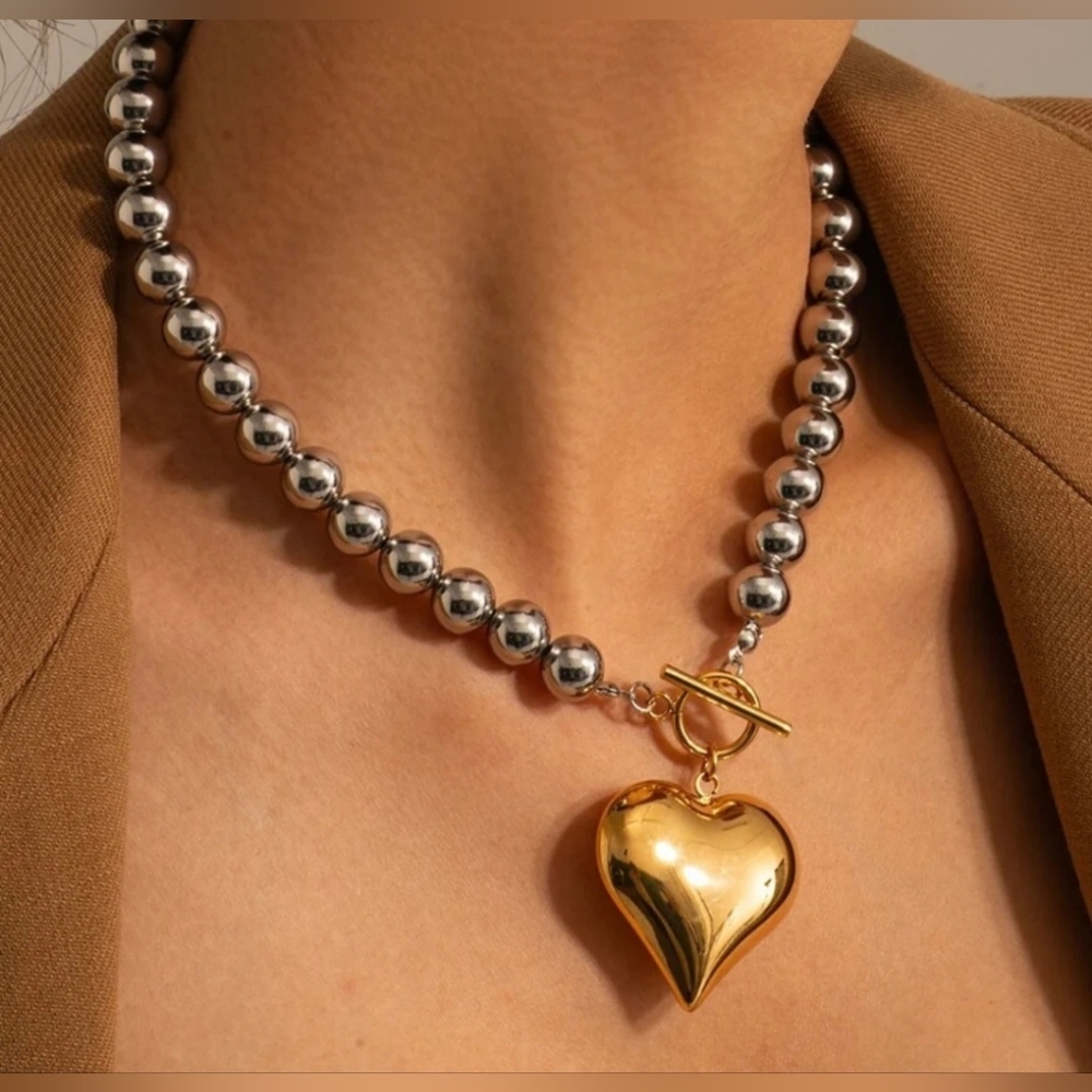 Multicolor Puffed Gold Heart Pendant Silver Bead Front Toggle Necklace NWOT